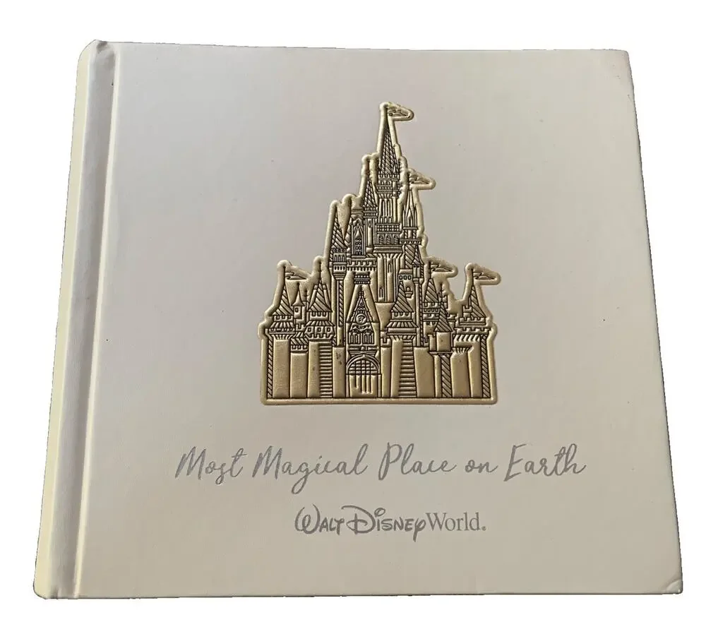Walt Disney World Cinderella Castle Photo Album 200 4x6 Photos Gold Cream W/Pen